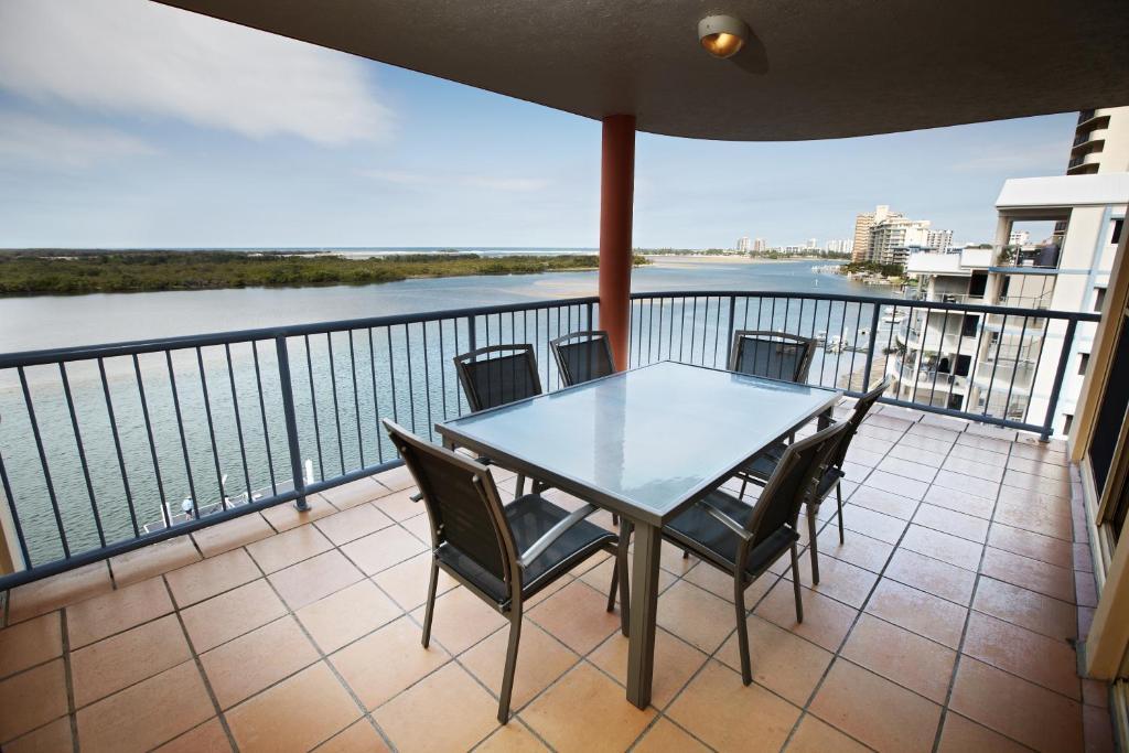 On The River Apartments Maroochydore Kamer foto