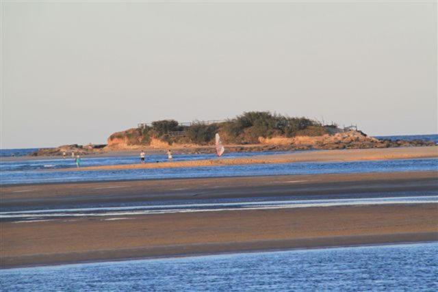 On The River Apartments Maroochydore Buitenkant foto