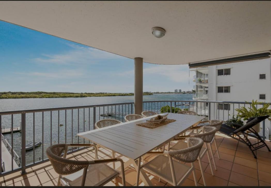 On The River Apartments Maroochydore Buitenkant foto